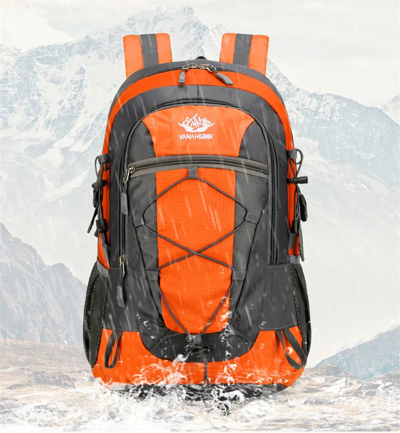Sac de randonnée Imperméable Déperlant Léger, Confortable et Pratique 35L - StormLite 35